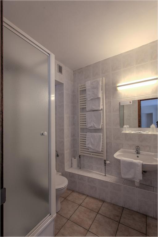 Hotel La Plage Bouillon Room photo